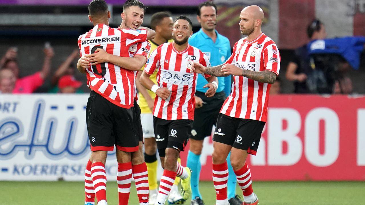 在他主导进 在他主导进