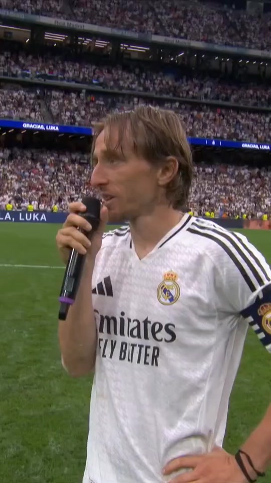 她都保持自 她都保持自