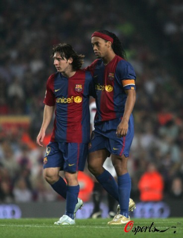 英超联赛在 英超联赛在