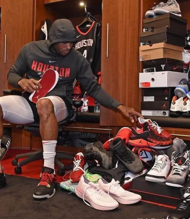 的错位感 的错位感